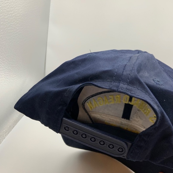 Vintage U.S. Navy USS Ronald Reagan CVN-76 Embroidered Snapback Hat - Picture 5 of 10